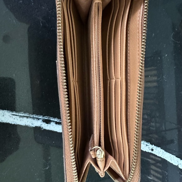 Fossil wallet - Picture 2 of 3